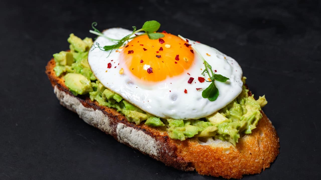 Apparatus Avocado Toast