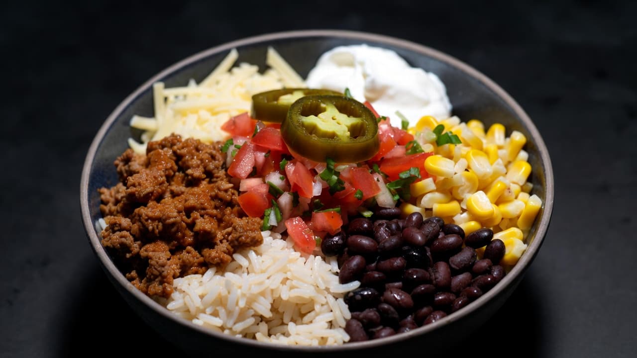 Nozzle Man Nachos Bowl